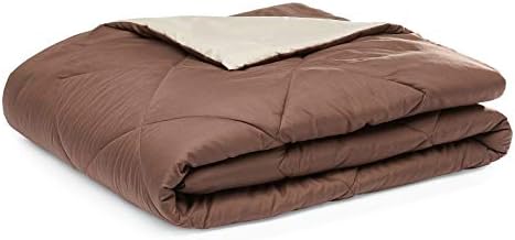 Обръща Леко одеяло-стеганое одеяло Basics от микрофибър - Full / Queen, Шоколадов на цвят / Цвят каки